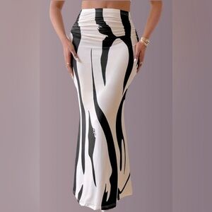 NWT! Zebra print high waisted maxi skirt